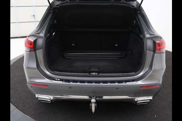 Mercedes-Benz GLA 200 Style | Half leder | Stoelverwarming | Trekhaak | Cruise control | Camera | Park assist | Carplay | Sfeerverlichting