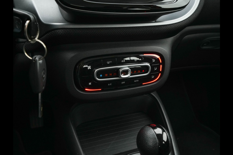 Smart Forfour EQ Passion 18 kWh (3-Fase-22kW) {SoH-95%} Aut.*FACE-LIFT | LED-LIGHTS | HEATED-COMFORTSEATS | CRUISE | ECC | DAB | SMART-AUDIO | COOL/AUDIO-PACK | 15"ALU*