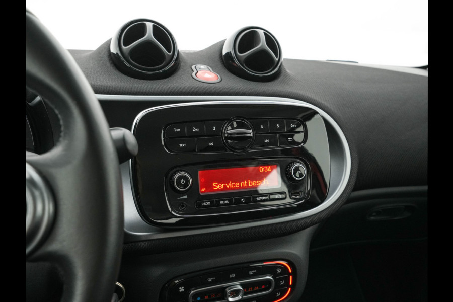 Smart Forfour EQ Passion 18 kWh (3-Fase-22kW) {SoH-95%} Aut.*FACE-LIFT | LED-LIGHTS | HEATED-COMFORTSEATS | CRUISE | ECC | DAB | SMART-AUDIO | COOL/AUDIO-PACK | 15"ALU*