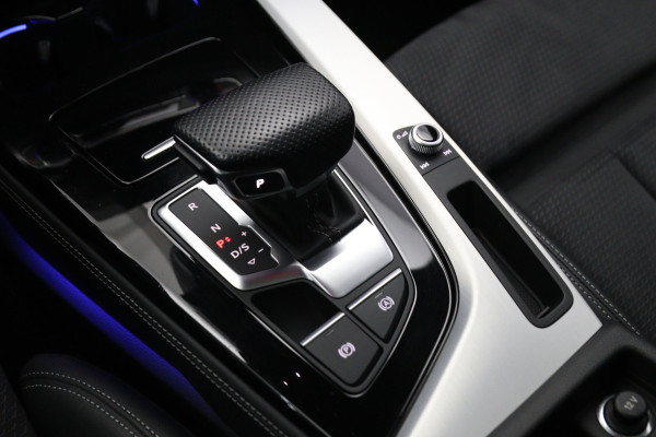 Audi A4 Avant 40 TFSI Quattro S-Line Edition Competition, Panoramadak, Sfeerverlichting, Matrix, Tour-pakket