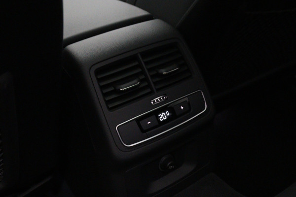 Audi A4 Avant 40 TFSI Quattro S-Line Edition Competition, Panoramadak, Sfeerverlichting, Matrix, Tour-pakket