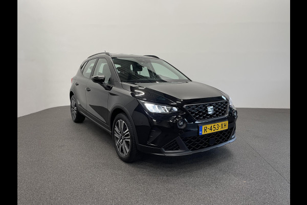 Seat Arona 1.0 TSI Style Climate control Navigatie Apple Carplay/ Android Auto Parkeersensoren Cruise Control Full LED 17" LM Velgen