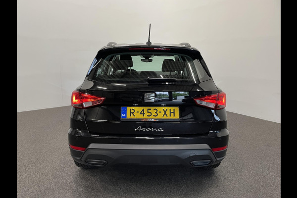 Seat Arona 1.0 TSI Style Climate control Navigatie Apple Carplay/ Android Auto Parkeersensoren Cruise Control Full LED 17" LM Velgen