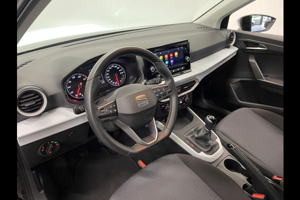 Seat Arona 1.0 TSI Style Climate control Navigatie Apple Carplay/ Android Auto Parkeersensoren Cruise Control Full LED 17" LM Velgen