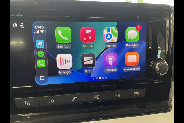 Seat Arona 1.0 TSI Style Climate control Navigatie Apple Carplay/ Android Auto Parkeersensoren Cruise Control Full LED 17" LM Velgen