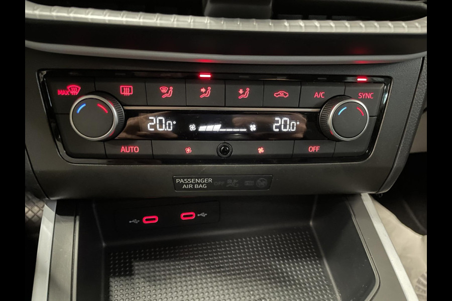 Seat Arona 1.0 TSI Style Climate control Navigatie Apple Carplay/ Android Auto Parkeersensoren Cruise Control Full LED 17" LM Velgen