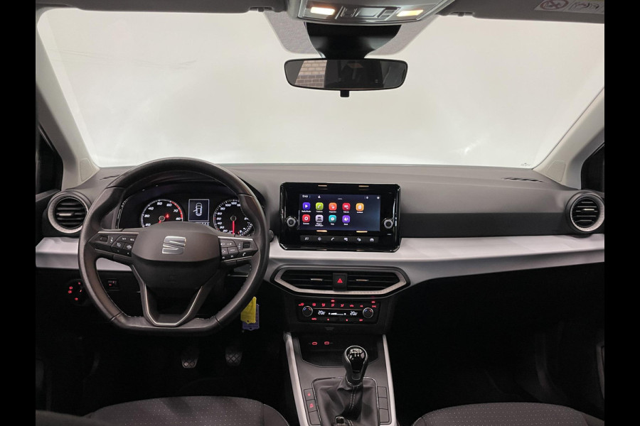 Seat Arona 1.0 TSI Style Climate control Navigatie Apple Carplay/ Android Auto Parkeersensoren Cruise Control Full LED 17" LM Velgen