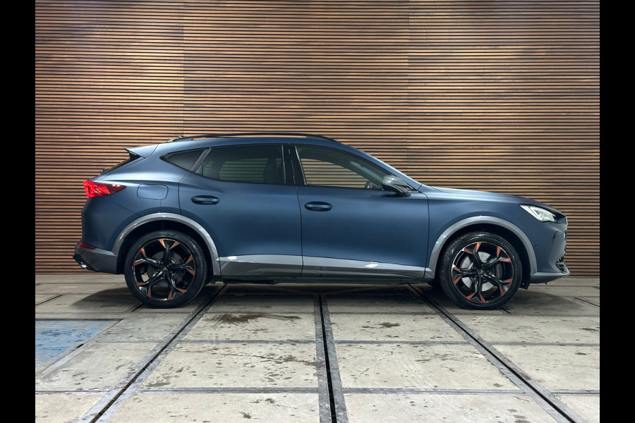 CUPRA Formentor 1.4 e-Hybrid VZ Perf. 245 PK| Frozen Petrol Blue| Perf.Seats| Ambient+| Winterpack| Matrix LED| ACC| DCC| 19 Inch
