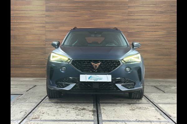 CUPRA Formentor 1.4 e-Hybrid VZ Perf. 245 PK| Frozen Petrol Blue| Perf.Seats| Ambient+| Winterpack| Matrix LED| ACC| DCC| 19 Inch