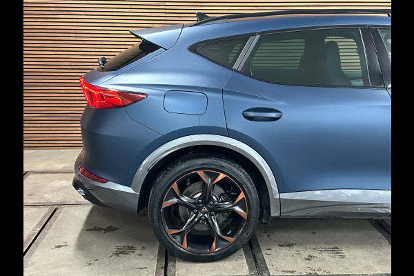 CUPRA Formentor 1.4 e-Hybrid VZ Perf. 245 PK| Frozen Petrol Blue| Perf.Seats| Ambient+| Winterpack| Matrix LED| ACC| DCC| 19 Inch