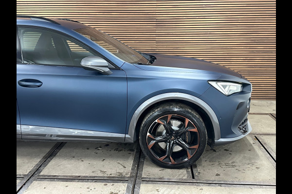 CUPRA Formentor 1.4 e-Hybrid VZ Perf. 245 PK| Frozen Petrol Blue| Perf.Seats| Ambient+| Winterpack| Matrix LED| ACC| DCC| 19 Inch