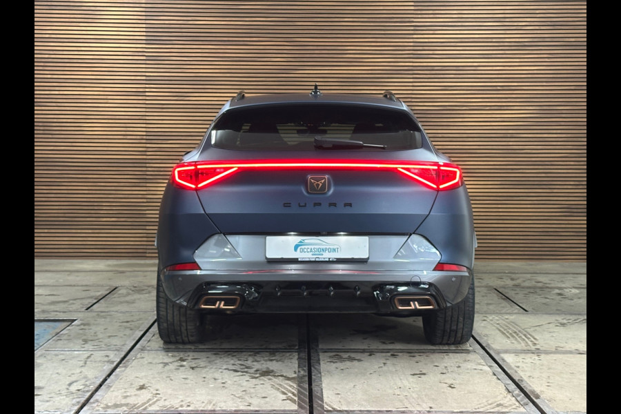 CUPRA Formentor 1.4 e-Hybrid VZ Perf. 245 PK| Frozen Petrol Blue| Perf.Seats| Ambient+| Winterpack| Matrix LED| ACC| DCC| 19 Inch