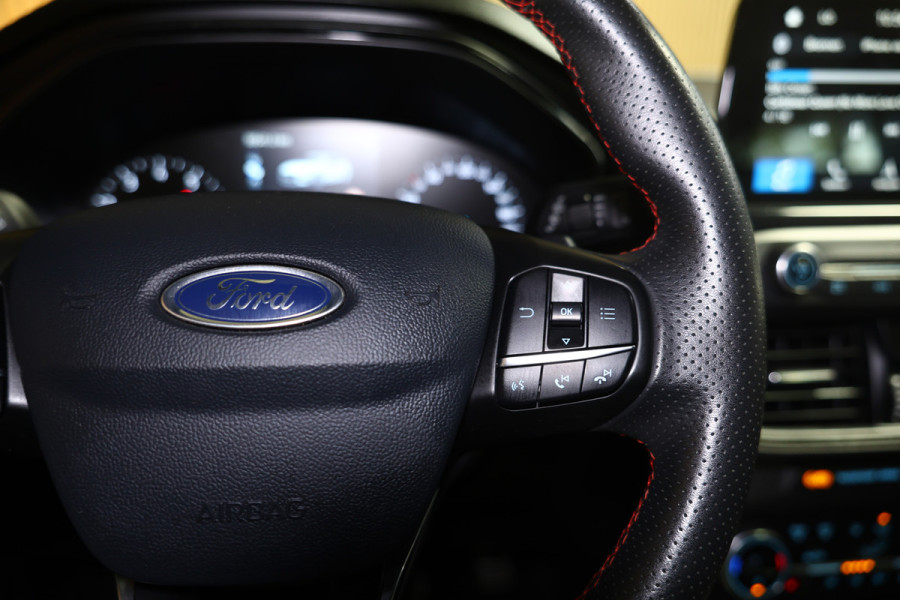 Ford FOCUS Wagon 1.0 EcoBoost ST line AUTOM NAVI B&O ACC CAMERA PDC LED STOELVW '18