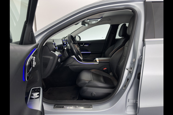 Mercedes-Benz C-Klasse Estate 300 e Luxury Line (Plug-in) [3-Fase-11kW] (INCL.BTW) Aut. *FULL-LED | AMBIENT-LIGHT | TOP-VIEW | MEMORY-PACK | WIDESCREEN-COCKPIT | HEATED-COMFORTSEATS | NAVI-FULLMAP | SHIFTPADDLES | PRIVACY-GLASS | DAB | 18''ALU*
