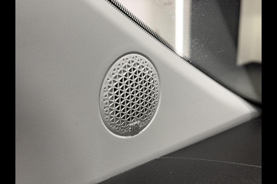 Fiat 500 La Prima 42 kWh | pano dak | Led voor \ achter licht | JBL! audio | Stoelverwarming |