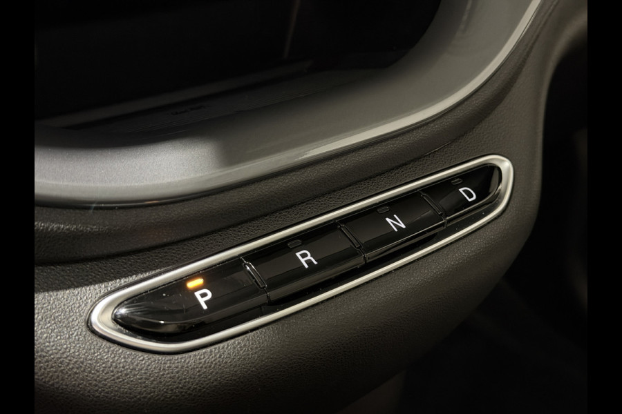 Fiat 500 La Prima 42 kWh | pano dak | Led voor \ achter licht | JBL! audio | Stoelverwarming |