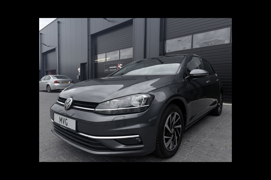 Volkswagen Golf 1.0 TSI 110PK DSG|JOIN|ACC|Carplay|Stoel verw|Clima|PDC|LMV|Navi|Dealer onderhouden|