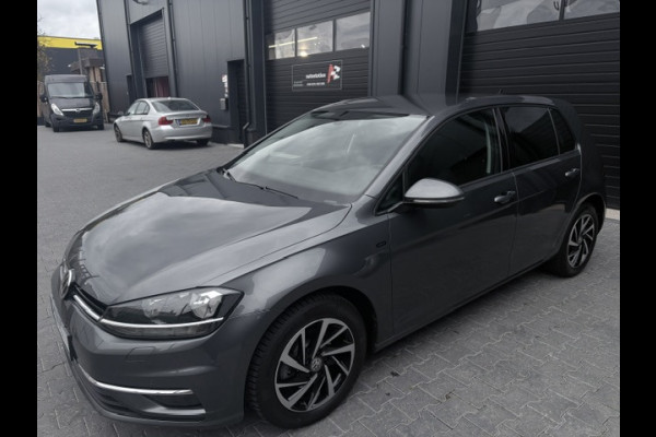 Volkswagen Golf 1.0 TSI 110PK DSG|JOIN|ACC|Carplay|Stoel verw|Clima|PDC|LMV|Navi|Dealer onderhouden|