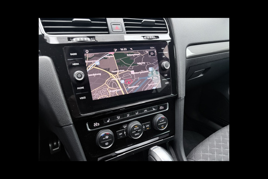 Volkswagen Golf 1.0 TSI 110PK DSG|JOIN|ACC|Carplay|Stoel verw|Clima|PDC|LMV|Navi|Dealer onderhouden|
