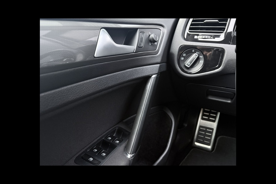 Volkswagen Golf 1.0 TSI 110PK DSG|JOIN|ACC|Carplay|Stoel verw|Clima|PDC|LMV|Navi|Dealer onderhouden|