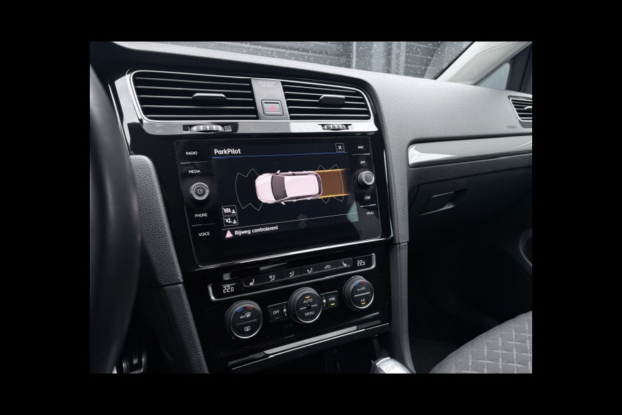 Volkswagen Golf 1.0 TSI 110PK DSG|JOIN|ACC|Carplay|Stoel verw|Clima|PDC|LMV|Navi|Dealer onderhouden|