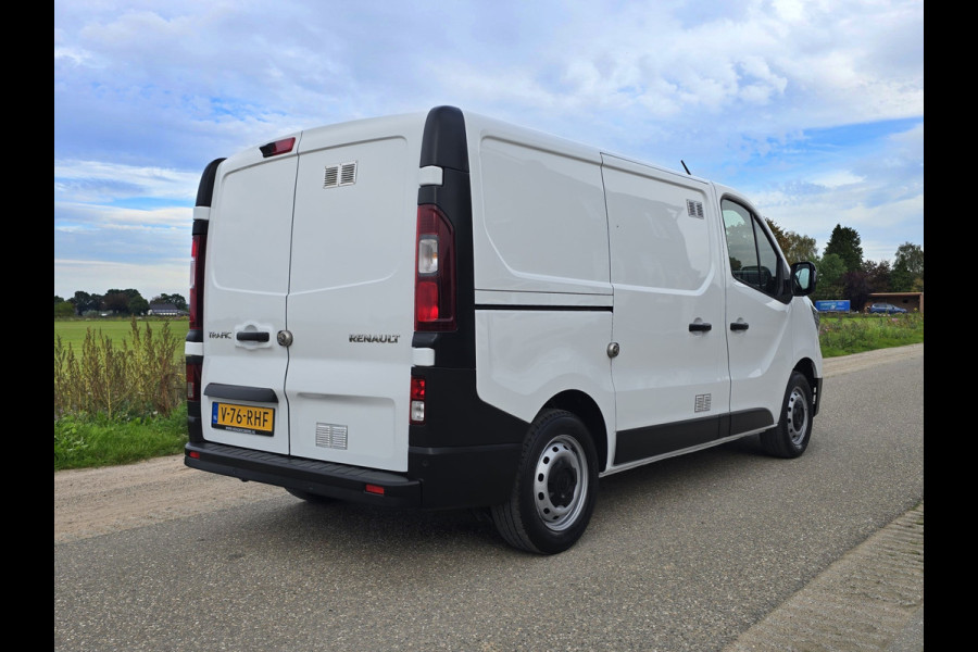 Renault Trafic 2.0 DCi L1 H1 - 131 Pk - Euro 6 - Airco - Cruise Control - ParkeerCamera