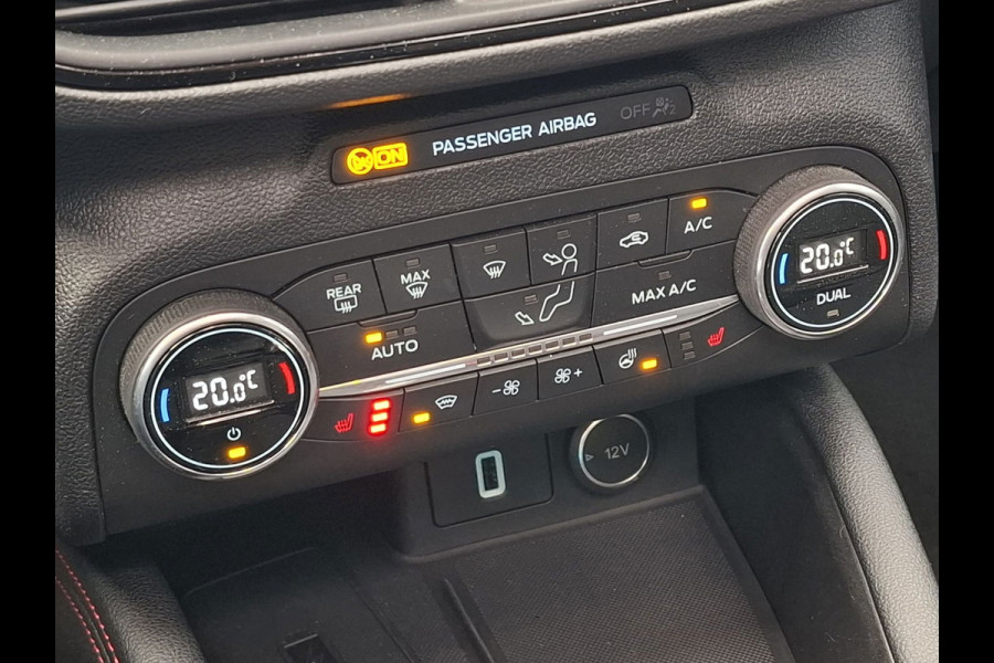 Ford Focus 1.0 EcoBoost ST Line | B&O | PANO | LED | Trekhaak | Camera | Dealer Onderhouden