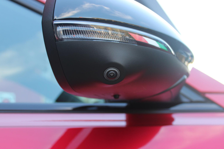 Alfa Romeo Tonale 1.3 270PK Ibrida Plug-In Q4 SPORT SPECIALE | PANORAMISCH SCHUIF KANTELDAK MET ZWARTE DAKSTRIPS | ROSSO BRERA (METALLIC ROOD) MET ZWART DAK  | HARMAN KARDON PREMIUM AUDIO MET 14 SPEAKERS | TECHNOLOGY PACK: PARKEERWAARSCHUWING VOOR EN ACHTER/360° CAMERA / AUTONOMOUS DRIVING LEVEL 2: ADAPTIVE CRUISE CONTROL/LANE CENTERING ASSIST/TRAFFIC JAM ASSIST DODEHOEK DETECTIE AUTOMATISCH DIMMENDE BUITENSPIEGELS ELEKTRISCH BEDIENBARE ACHTERKLEP | 20" LICHTMETALEN VELGEN FORI | DRAADLOZE TELEFOONLADER | NAVIGATIE | DRAADLOZE APPLE CARPLAY/ANDROID AUTO | FULL LED MATRIX KOPLAMPEN | LED