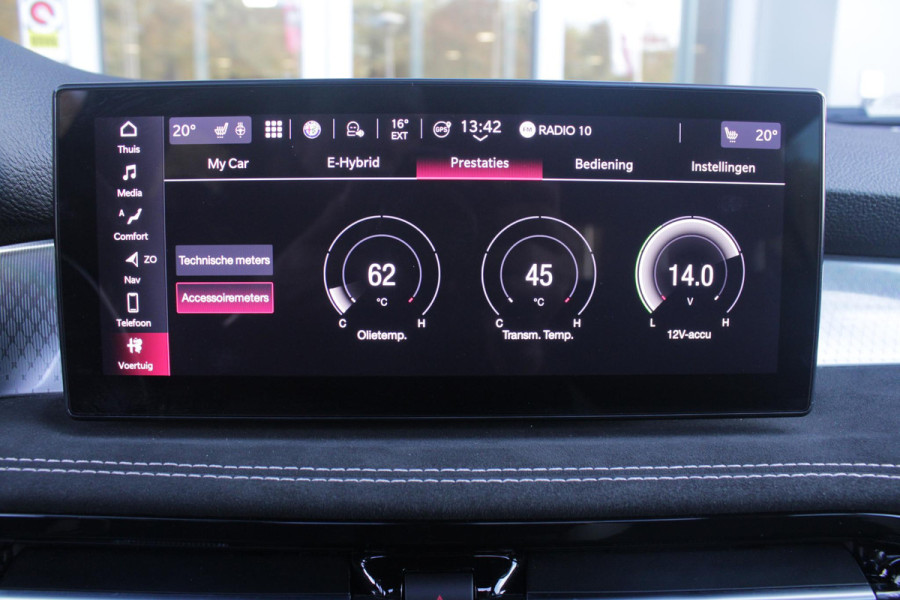 Alfa Romeo Tonale 1.3 270PK Ibrida Plug-In Q4 SPORT SPECIALE | PANORAMISCH SCHUIF KANTELDAK MET ZWARTE DAKSTRIPS | ROSSO BRERA (METALLIC ROOD) MET ZWART DAK  | HARMAN KARDON PREMIUM AUDIO MET 14 SPEAKERS | TECHNOLOGY PACK: PARKEERWAARSCHUWING VOOR EN ACHTER/360° CAMERA / AUTONOMOUS DRIVING LEVEL 2: ADAPTIVE CRUISE CONTROL/LANE CENTERING ASSIST/TRAFFIC JAM ASSIST DODEHOEK DETECTIE AUTOMATISCH DIMMENDE BUITENSPIEGELS ELEKTRISCH BEDIENBARE ACHTERKLEP | 20" LICHTMETALEN VELGEN FORI | DRAADLOZE TELEFOONLADER | NAVIGATIE | DRAADLOZE APPLE CARPLAY/ANDROID AUTO | FULL LED MATRIX KOPLAMPEN | LED