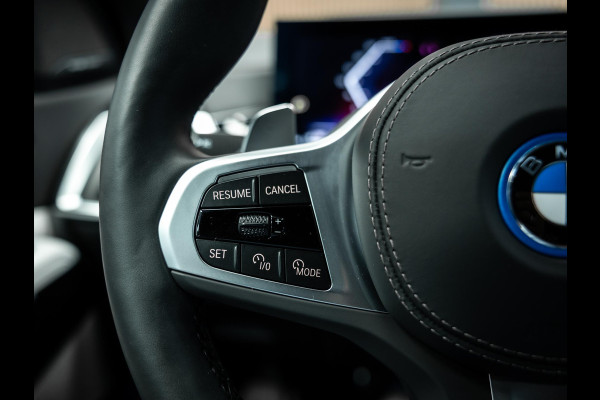 BMW X5 xDrive50e prachtig samen gestelde X5 50e Z.G.A.N
