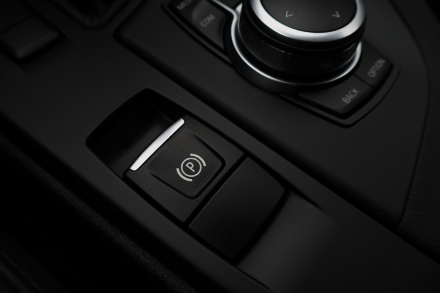 BMW X1 sDrive16d High Executive