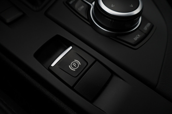 BMW X1 sDrive16d High Executive