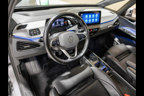 Volkswagen ID.3 First Max 58 kWh SOH 93% / 204pk / Panorama dak / Trekhaak / Leder / Stoel en stuur verwarming /