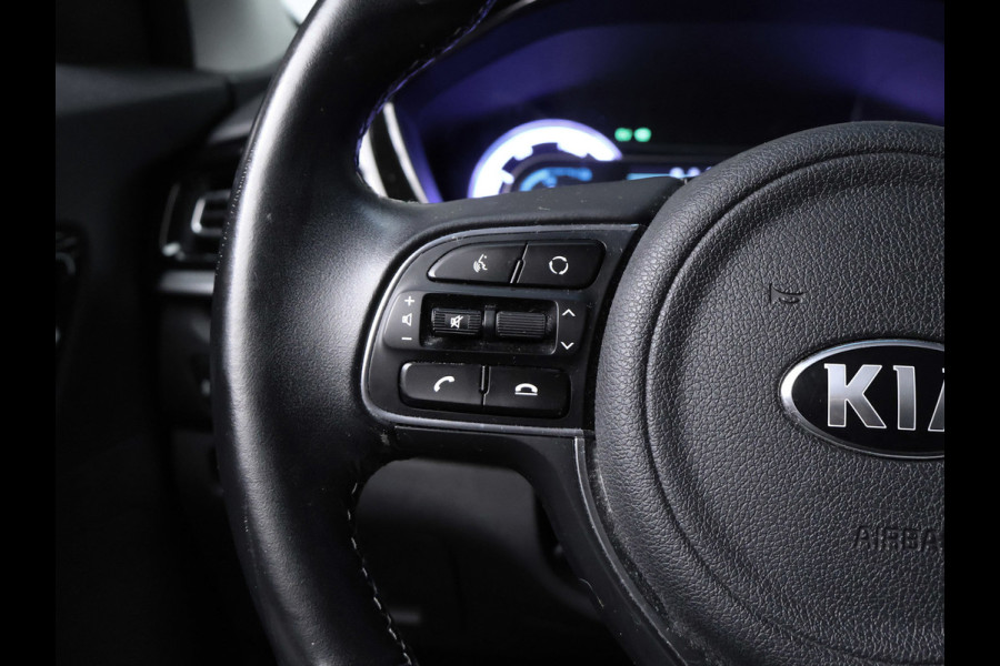 Kia Niro 1.6 GDi Hybrid DynamicLine Sport (APPLE CARPLAY,NAVI,CAMERA,ADAPTIVE CRUISE,CLIMATE,LED,SPORTSTOELEN,LM VELGEN)
