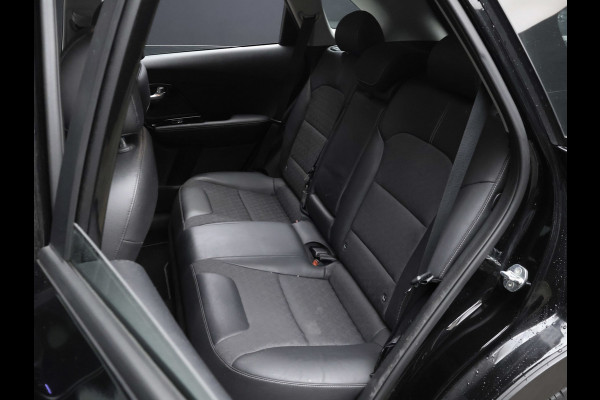 Kia Niro 1.6 GDi Hybrid DynamicLine Sport (APPLE CARPLAY,NAVI,CAMERA,ADAPTIVE CRUISE,CLIMATE,LED,SPORTSTOELEN,LM VELGEN)
