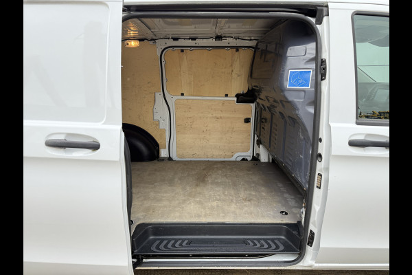 Mercedes-Benz Vito 114 1.9 CDI L2H1 Dubbele schuif LED Climate Control Camera Cruise Control Carplay Parkeersensoren v+a