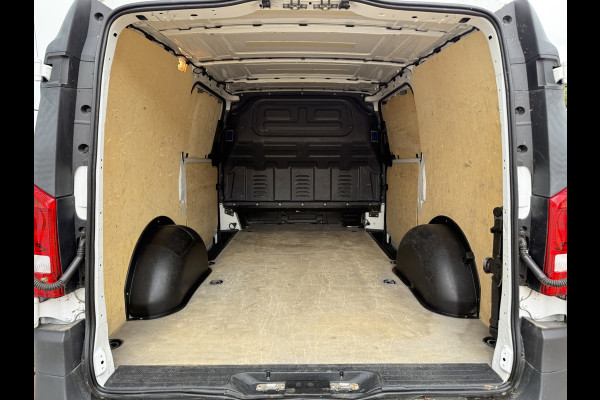Mercedes-Benz Vito 114 1.9 CDI L2H1 Dubbele schuif LED Climate Control Camera Cruise Control Carplay Parkeersensoren v+a