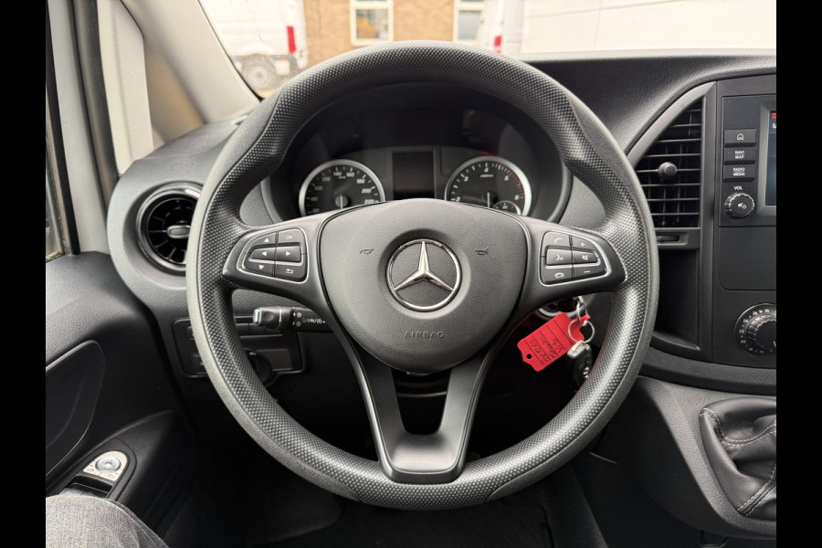 Mercedes-Benz Vito 114 1.9 CDI L2H1 Dubbele schuif LED Climate Control Camera Cruise Control Carplay Parkeersensoren v+a
