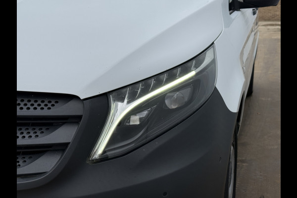 Mercedes-Benz Vito 114 1.9 CDI L2H1 Dubbele schuif LED Climate Control Camera Cruise Control Carplay Parkeersensoren v+a
