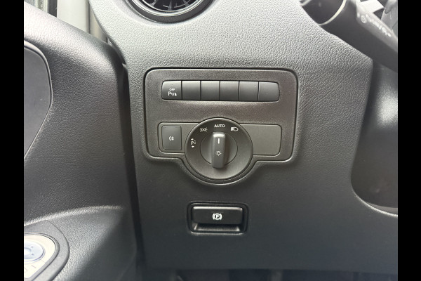 Mercedes-Benz Vito 114 1.9 CDI L2H1 Dubbele schuif LED Climate Control Camera Cruise Control Carplay Parkeersensoren v+a