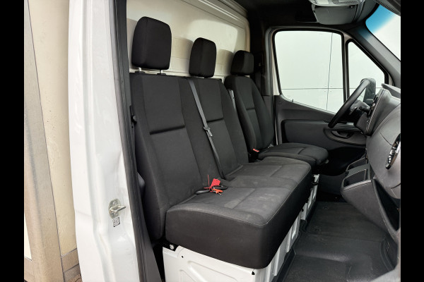 Mercedes-Benz Sprinter 514 2.1 CDI Automaat Laadklep Bakwagen Dubbellucht Climate Control Cruise Control Apple Carplay Meubelbak Koffer