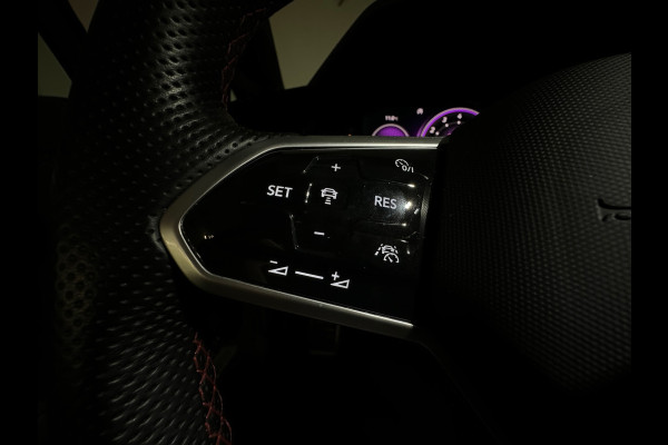 Volkswagen Golf 2.0 TSI GTI Clubsport Pano|Akrapovic|Keyless|ACC|Lane Assist