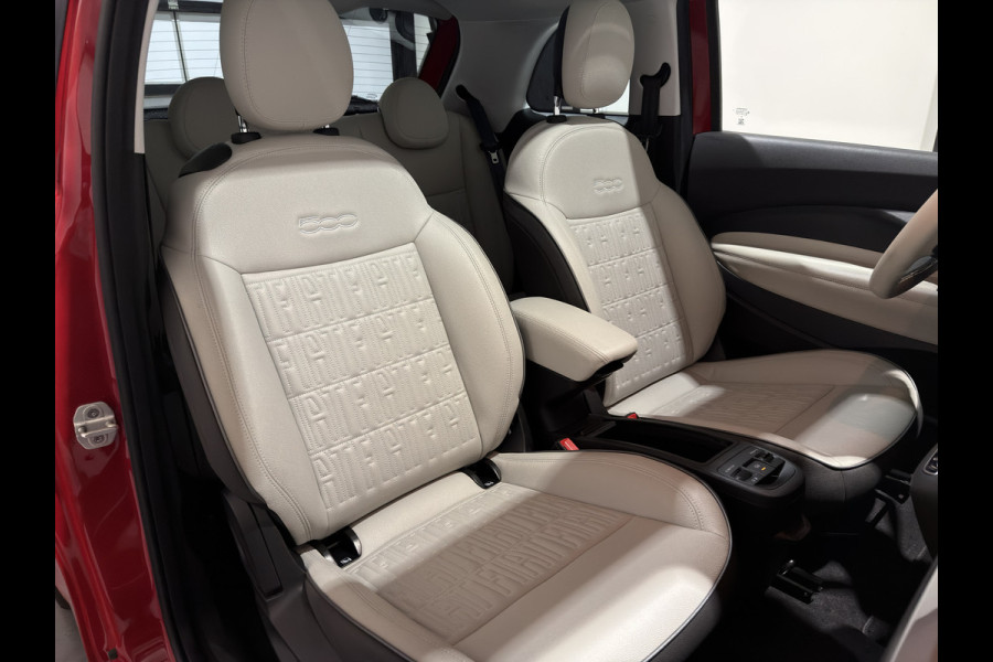 Fiat 500 La Prima 42 kWh | Panorama dak | Apple carplay  / Android auto | JBL! premium audio |