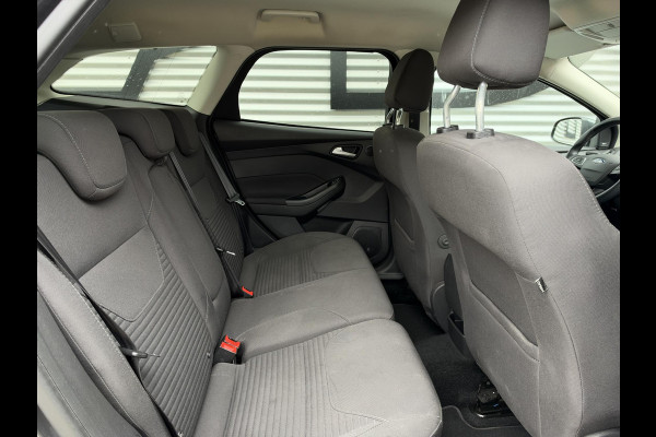 Ford FOCUS Wagon 1.5 Titanium 1e Eigenaar|Navi|Clima|Cruise|PDC V+A|Sony Sound|Stoelverwarming|APK tot 01-2027
