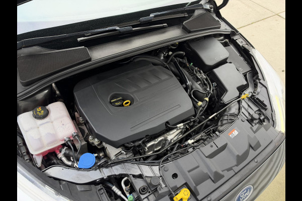 Ford FOCUS Wagon 1.5 Titanium 1e Eigenaar|Navi|Clima|Cruise|PDC V+A|Sony Sound|Stoelverwarming|APK tot 01-2027