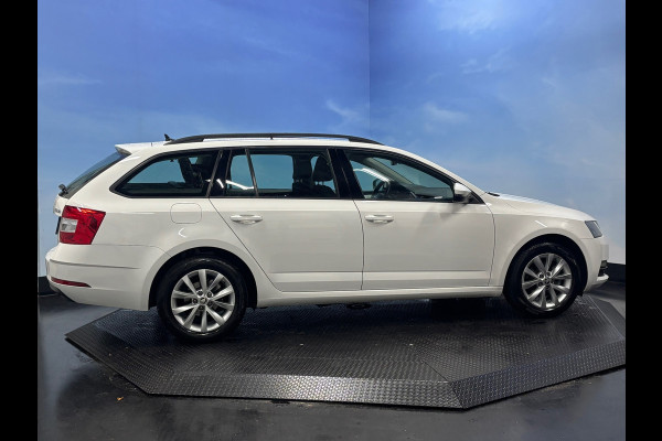Škoda Octavia Combi 1.0 TSI Greentech Ambition Business Automaat | Navi | Clima | Cruise | Camera