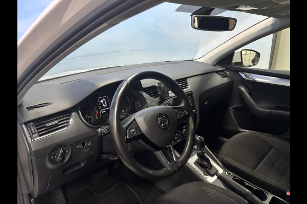 Škoda Octavia Combi 1.0 TSI Greentech Ambition Business Automaat | Navi | Clima | Cruise | Camera