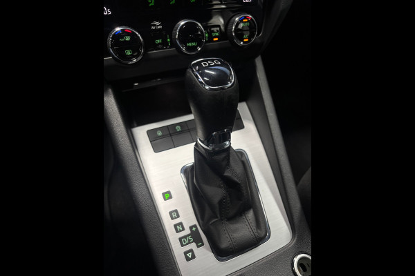 Škoda Octavia Combi 1.0 TSI Greentech Ambition Business Automaat | Navi | Clima | Cruise | Camera