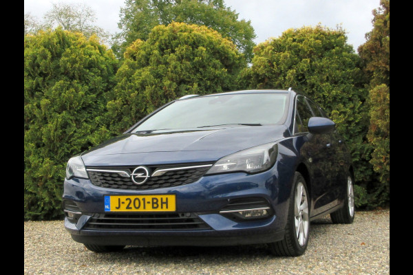 Opel Astra Sports Tourer 1.2 Edition * Camera * Trekhaak *