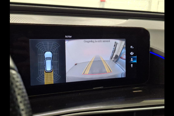 Mercedes-Benz EQC 400 4MATIC Soh 93% AMG 80 kWh Trekhaak Business Solution